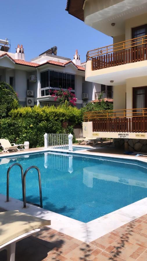 Uestuen Apart Marmaris Esterno foto