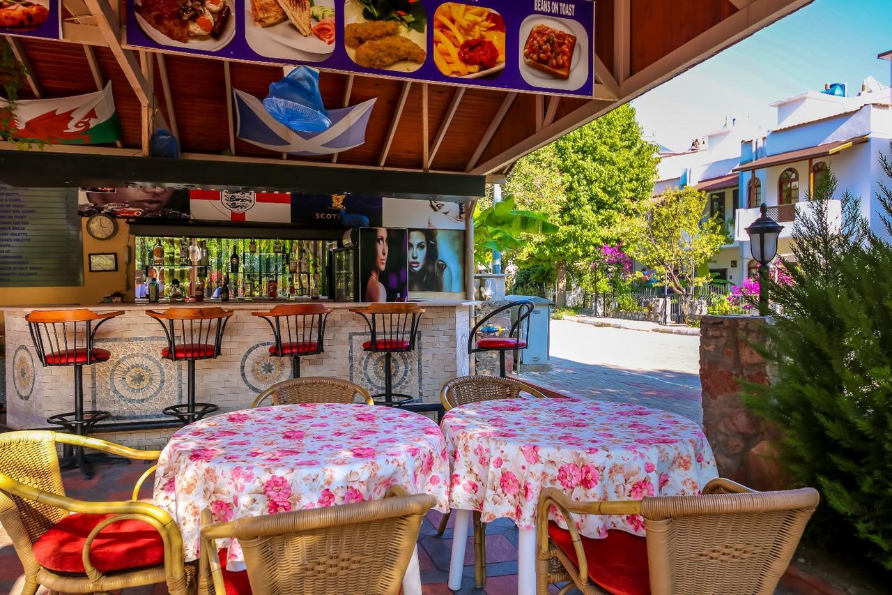 Uestuen Apart Marmaris Esterno foto