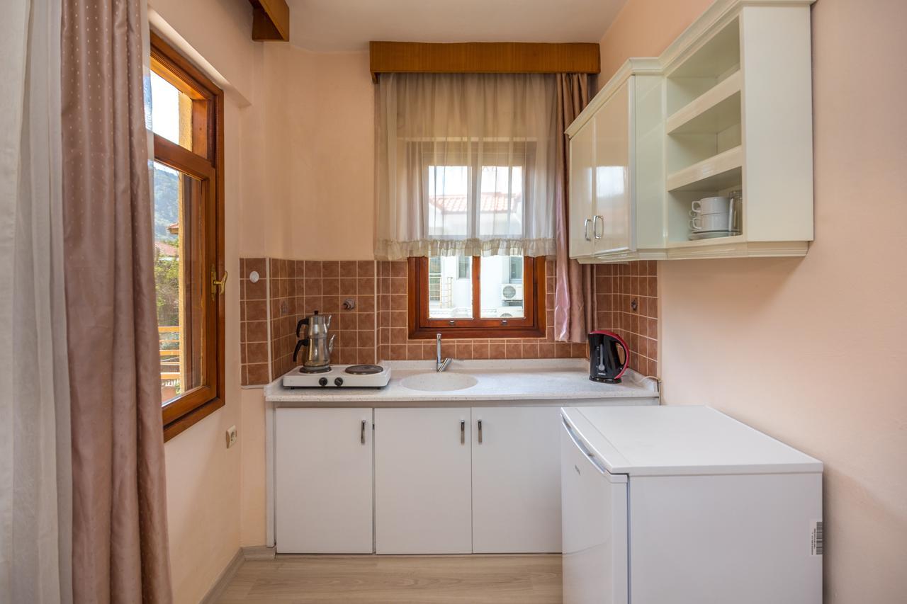 Uestuen Apart Marmaris Esterno foto